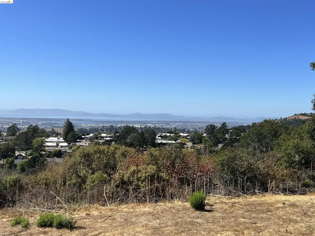 14381 Skyline Boulevard Oakland CA 94619