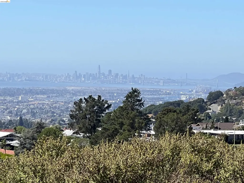 14381 Skyline Boulevard Oakland CA 94619