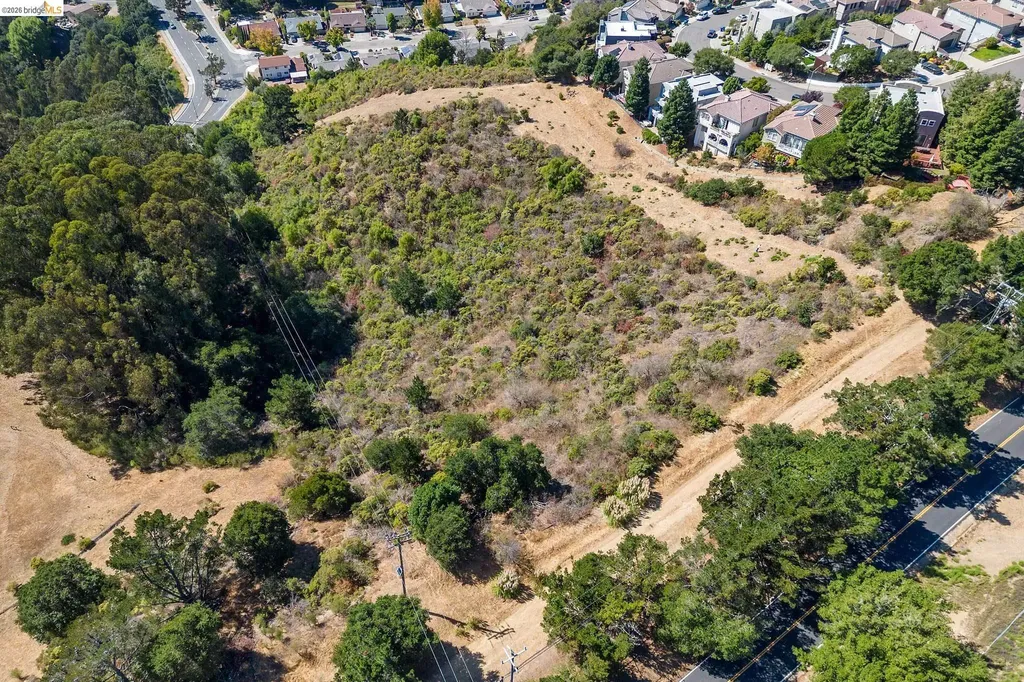 14381 Skyline Boulevard Oakland CA 94619