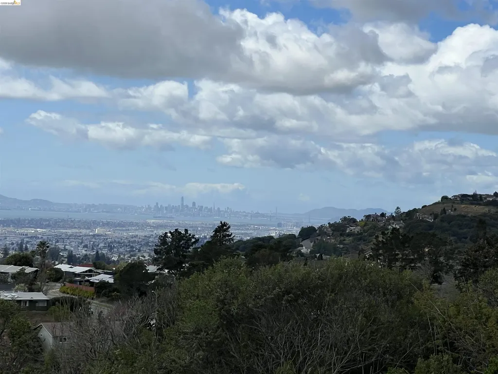 14381 Skyline Boulevard Oakland CA 94619