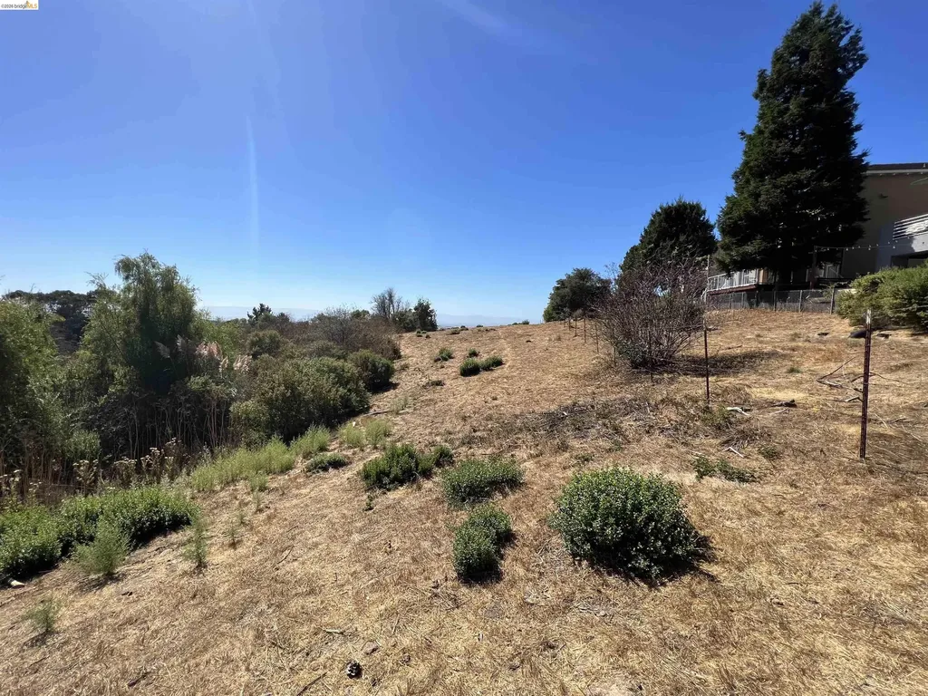 14381 Skyline Boulevard Oakland CA 94619