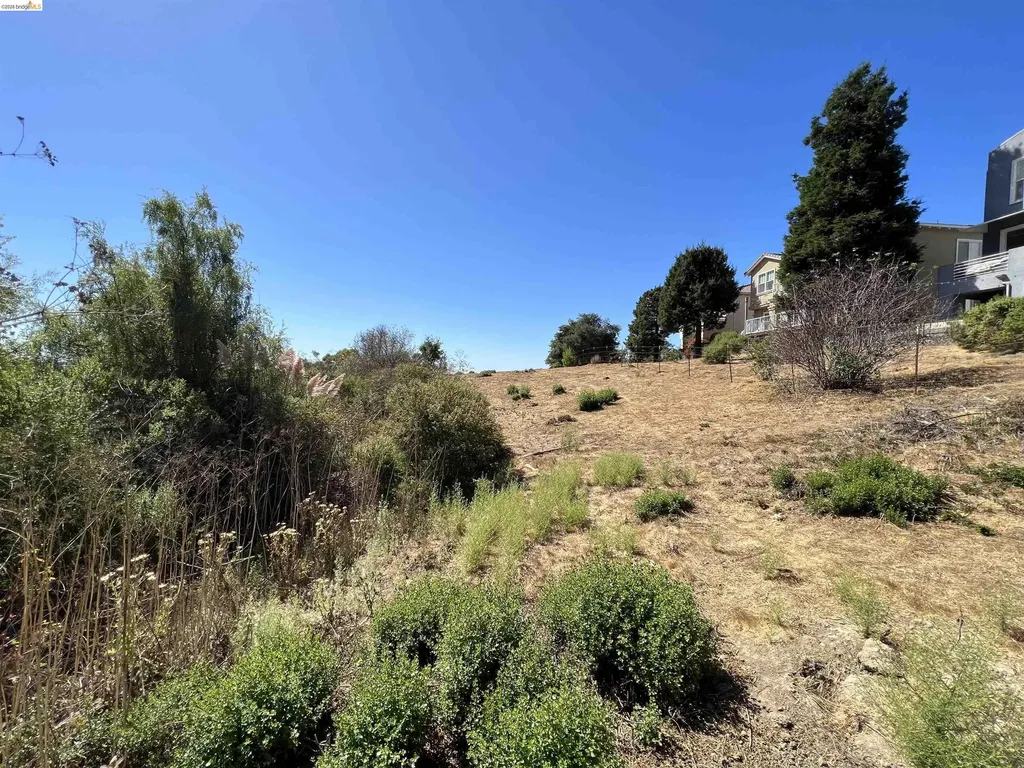 14381 Skyline Boulevard Oakland CA 94619
