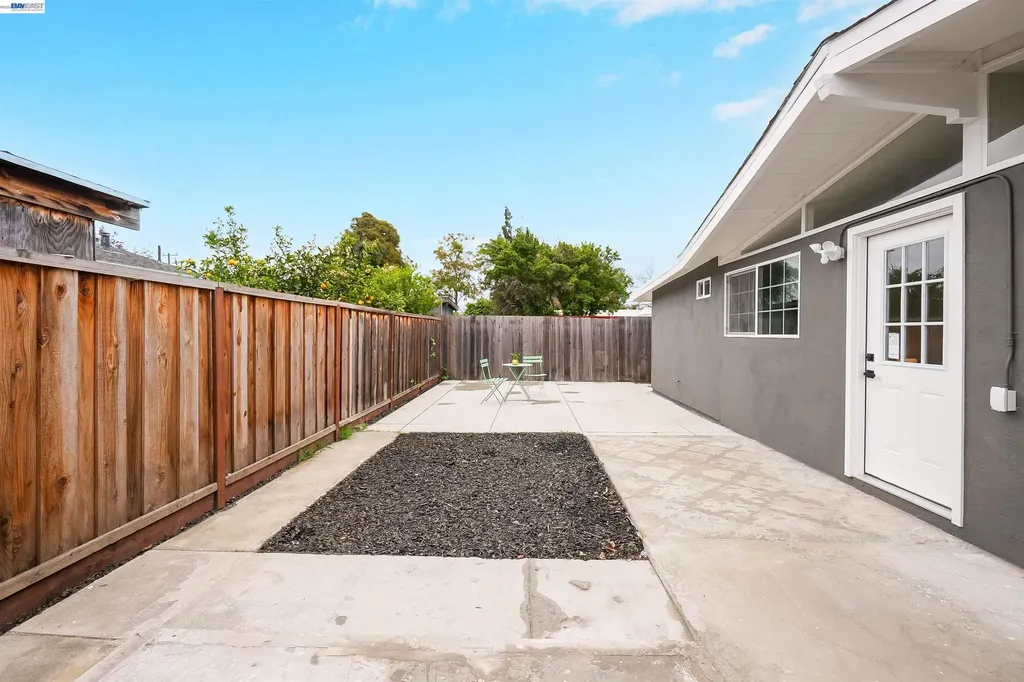 27830 Miami Avenue Hayward CA 94545