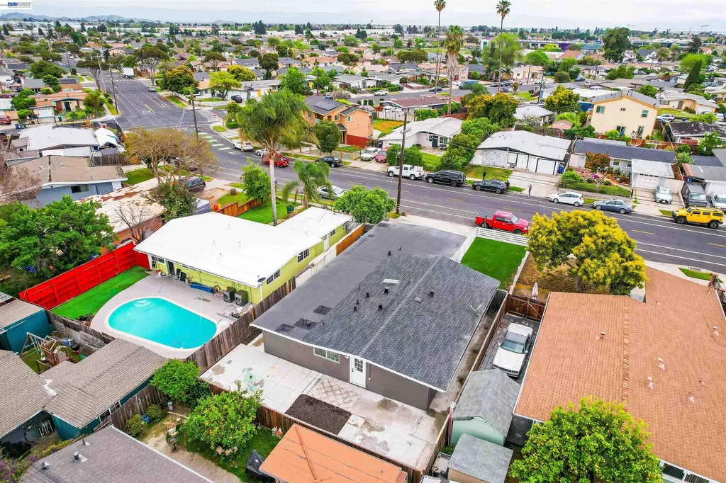 27830 Miami Avenue Hayward CA 94545