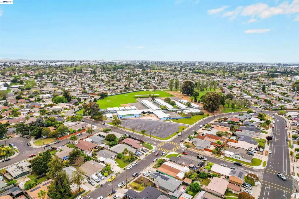 27830 Miami Avenue Hayward CA 94545