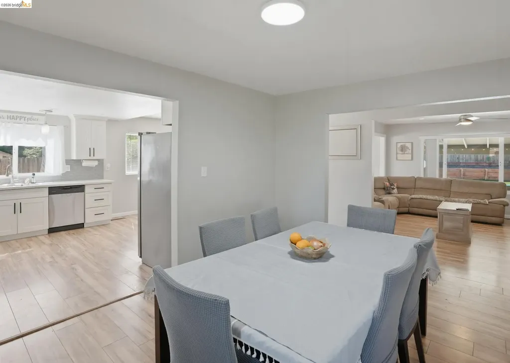 1004 Thomas Court Antioch CA 94509