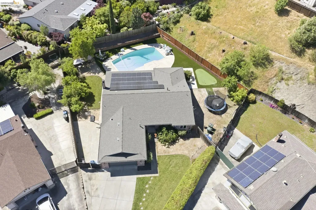 1004 Thomas Court Antioch CA 94509