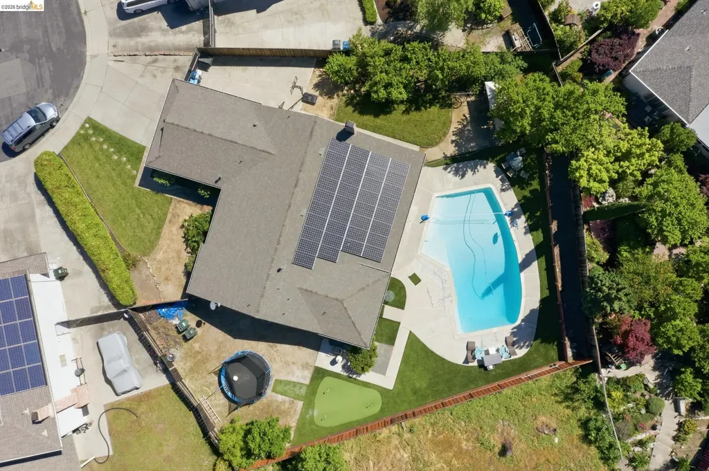 1004 Thomas Court Antioch CA 94509