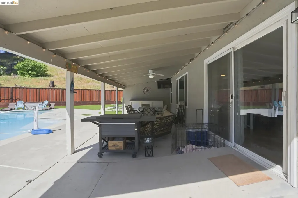 1004 Thomas Court Antioch CA 94509