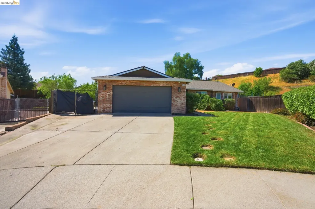 1004 Thomas Court Antioch CA 94509