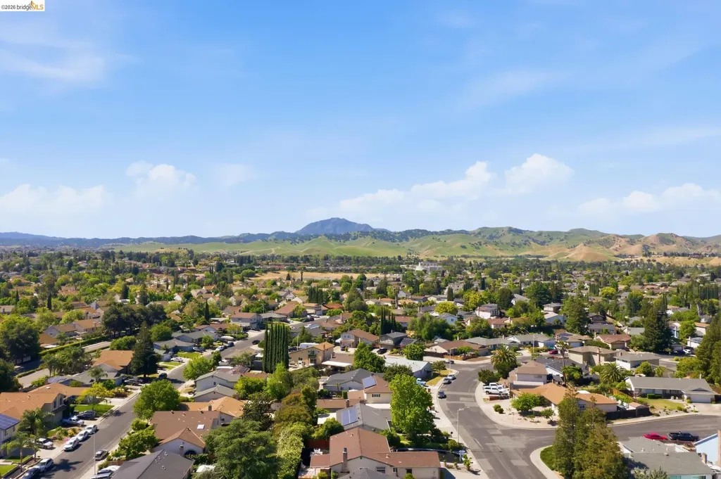 1004 Thomas Court Antioch CA 94509
