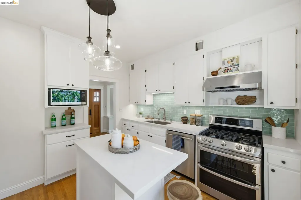 1627 62nd Street Berkeley CA 94703