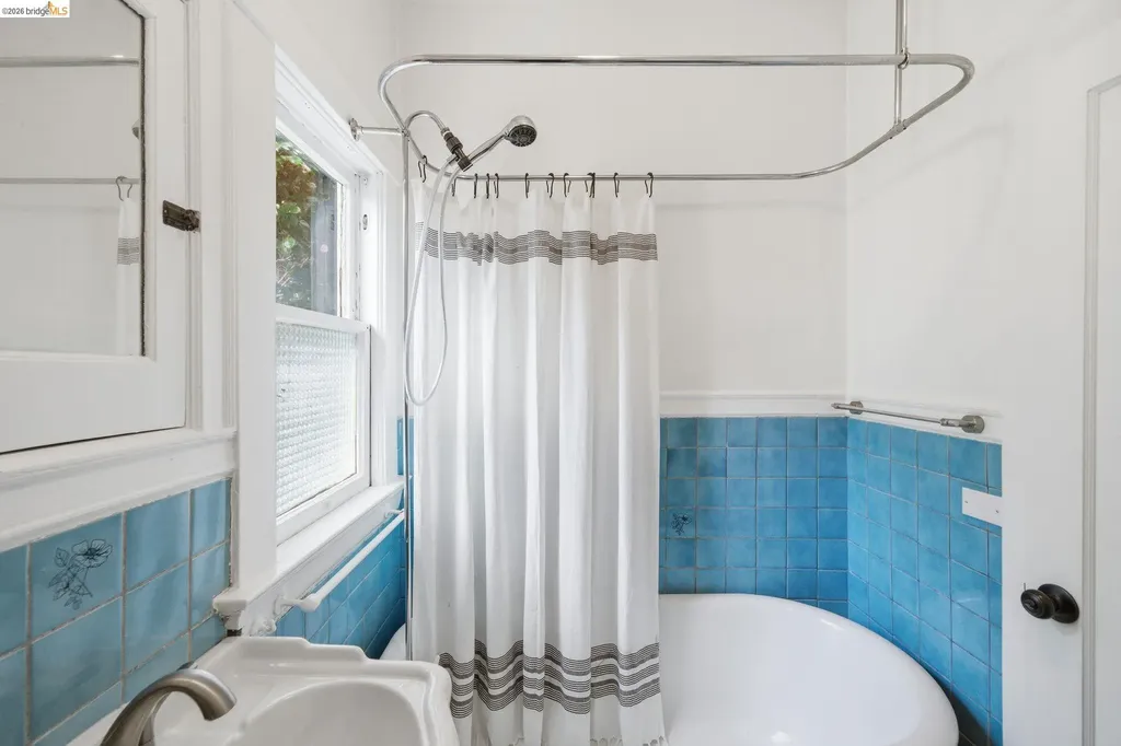 1627 62nd Street Berkeley CA 94703