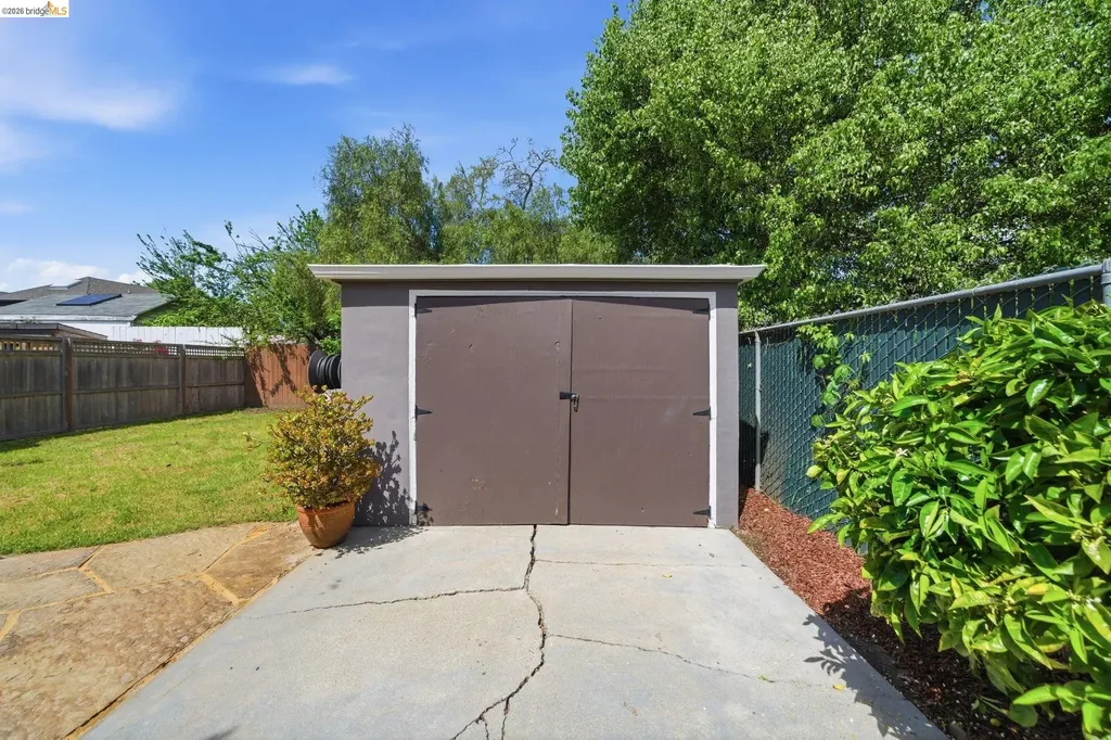 1627 62nd Street Berkeley CA 94703