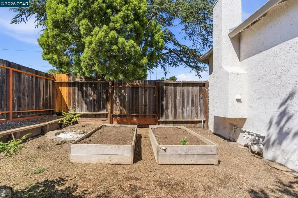 133 Claremont Avenue Vallejo CA 94590