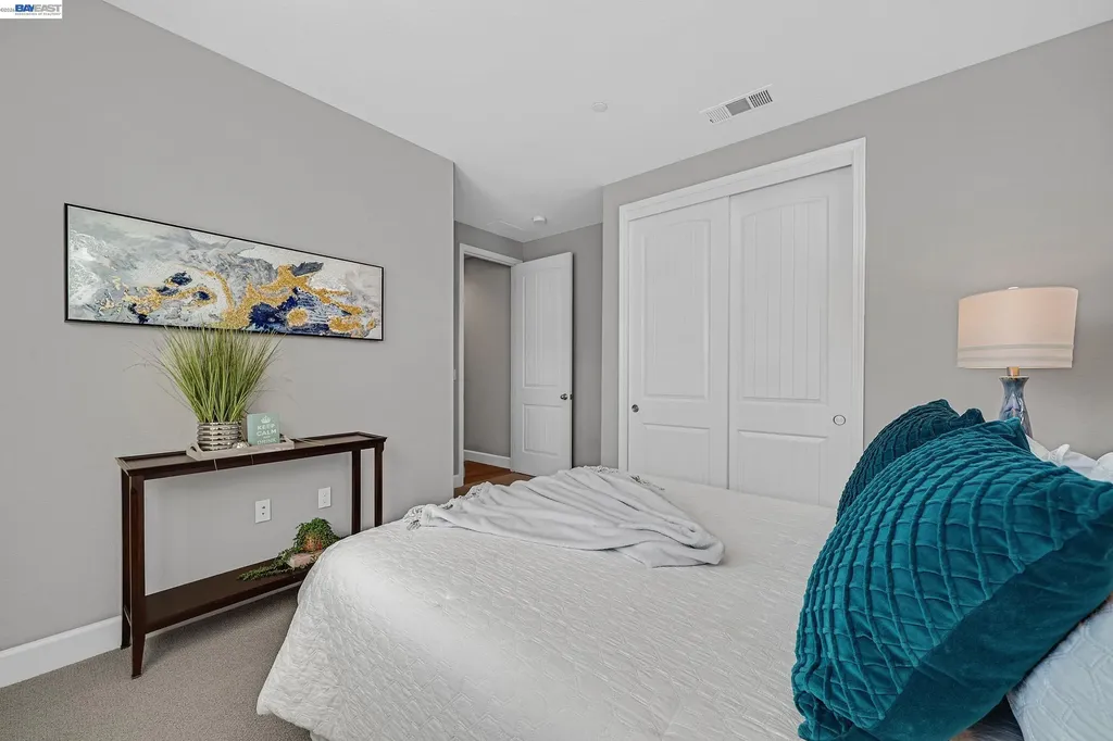 271 Eagle Nest Drive Oakley CA 94561