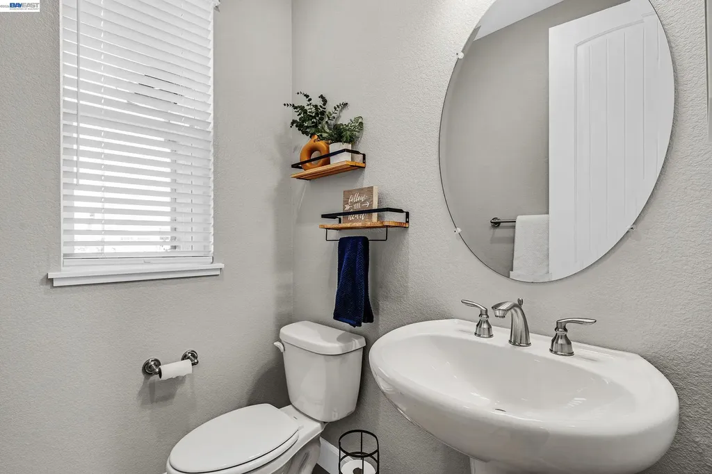 271 Eagle Nest Drive Oakley CA 94561