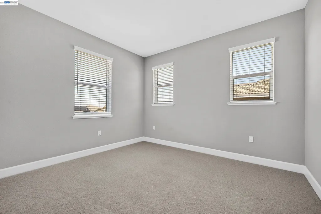 271 Eagle Nest Drive Oakley CA 94561