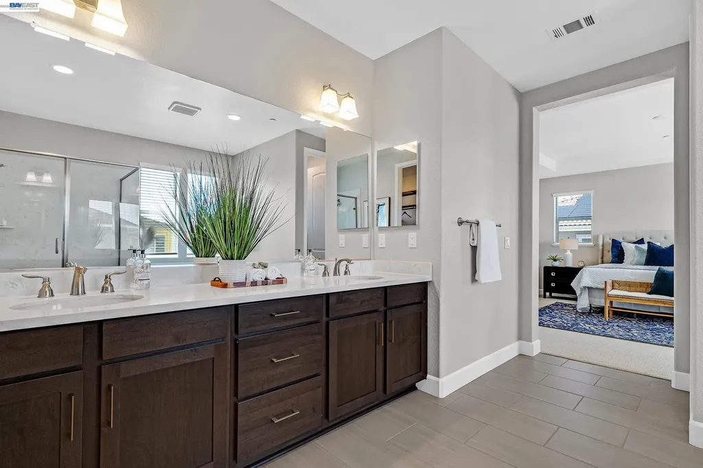 271 Eagle Nest Drive Oakley CA 94561