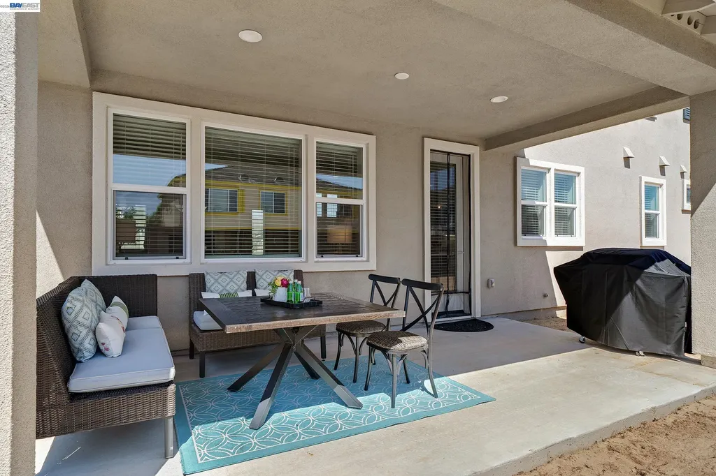 271 Eagle Nest Drive Oakley CA 94561
