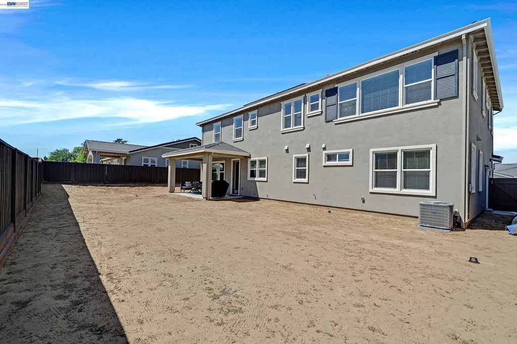 271 Eagle Nest Drive Oakley CA 94561