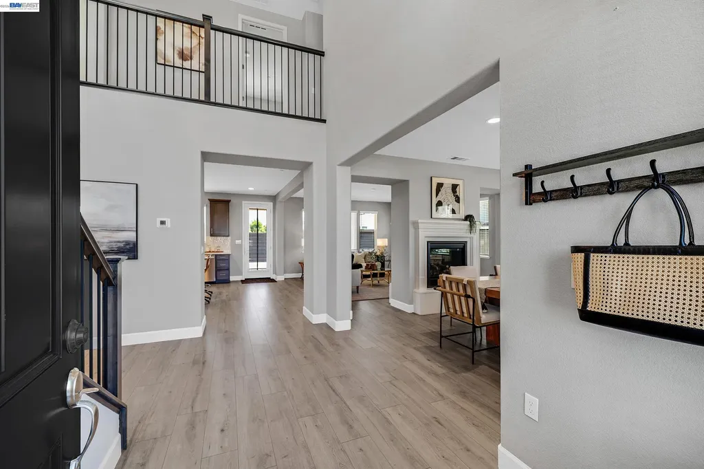 271 Eagle Nest Drive Oakley CA 94561