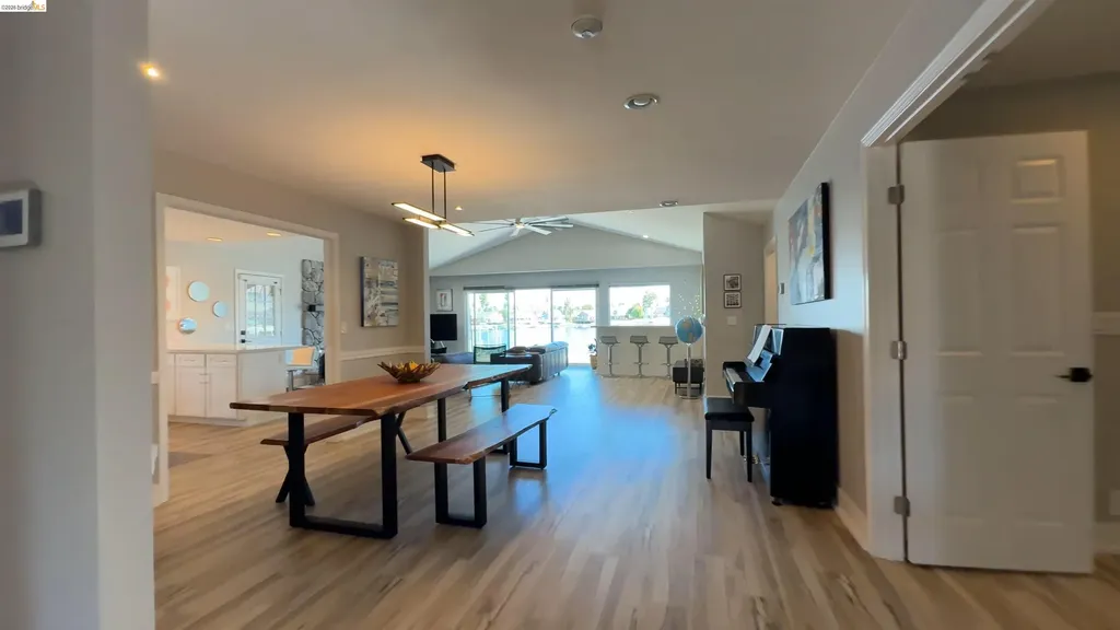 2293 Reef Court Discovery Bay CA 94505