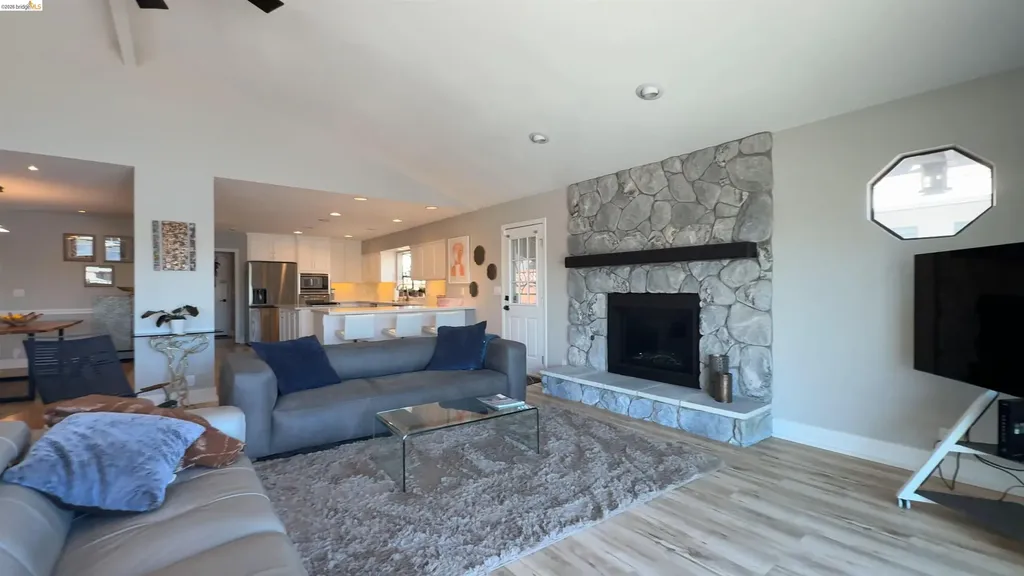 2293 Reef Court Discovery Bay CA 94505