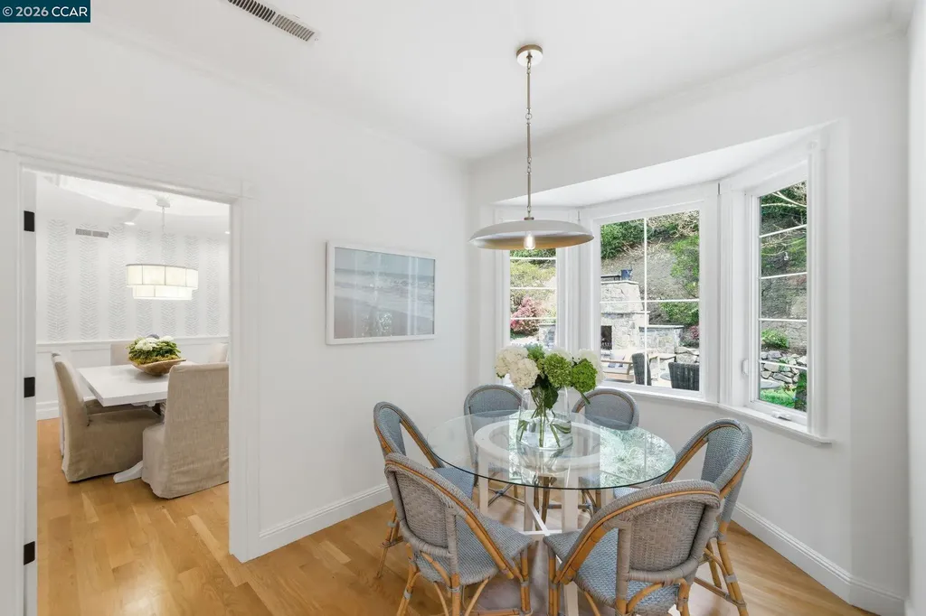 3 Honey Hill Court Orinda CA 94563