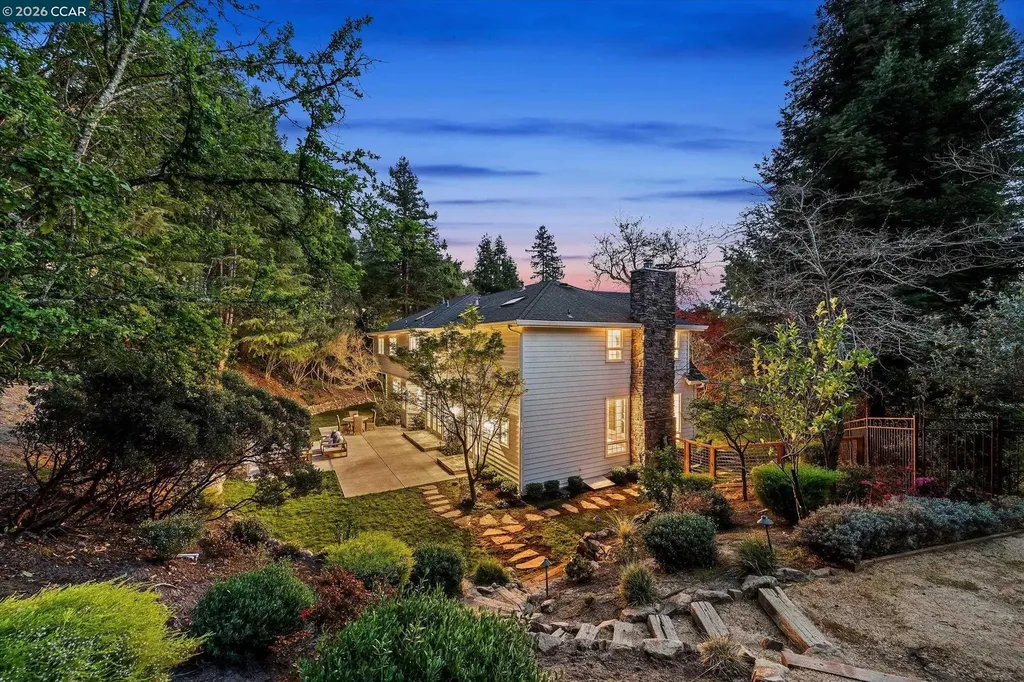 3 Honey Hill Court Orinda CA 94563