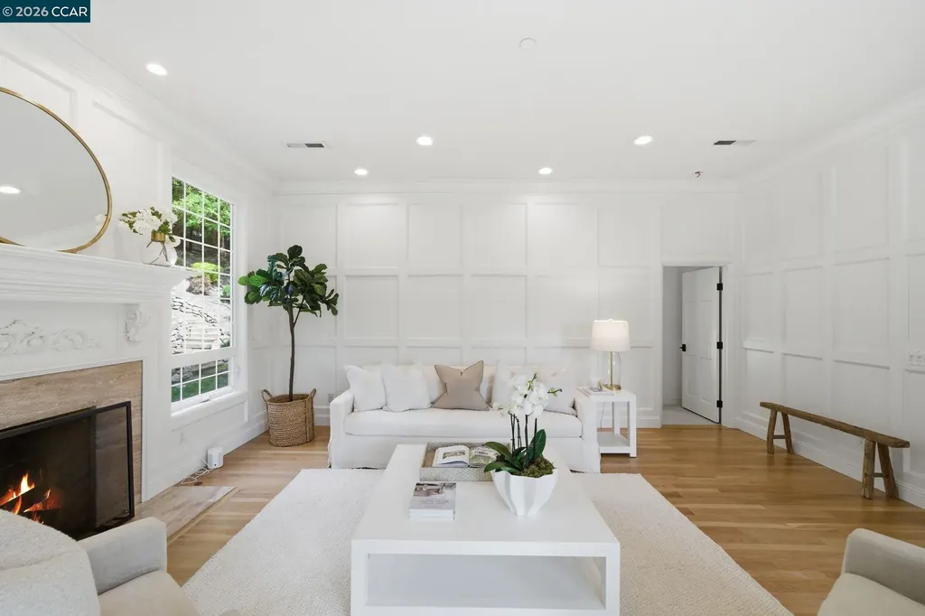 3 Honey Hill Court Orinda CA 94563