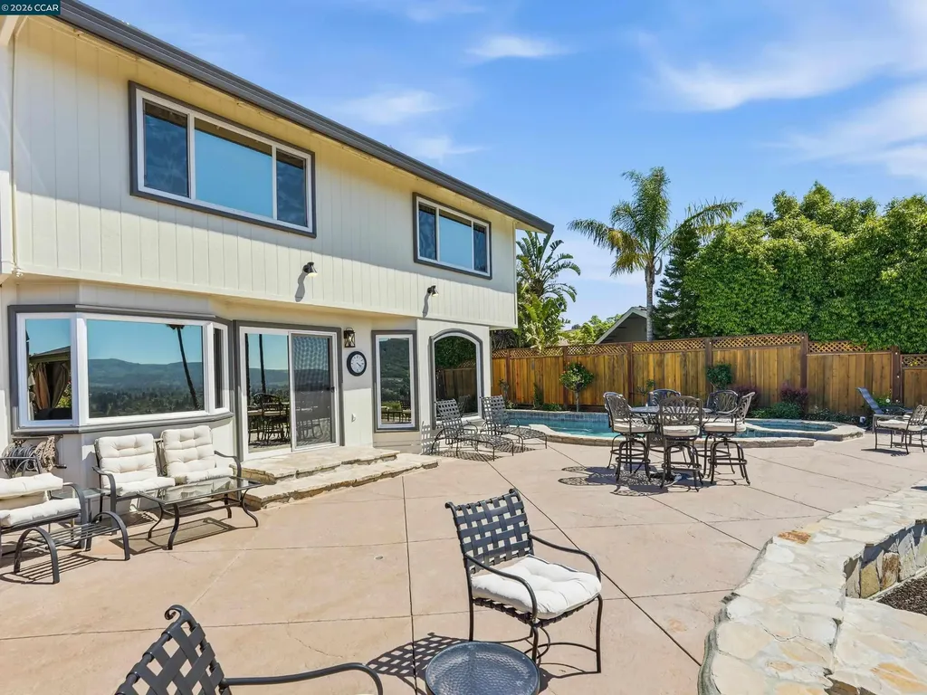 385 Paraiso Drive Danville CA 94526