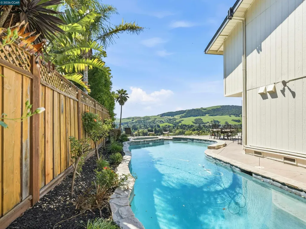385 Paraiso Drive Danville CA 94526