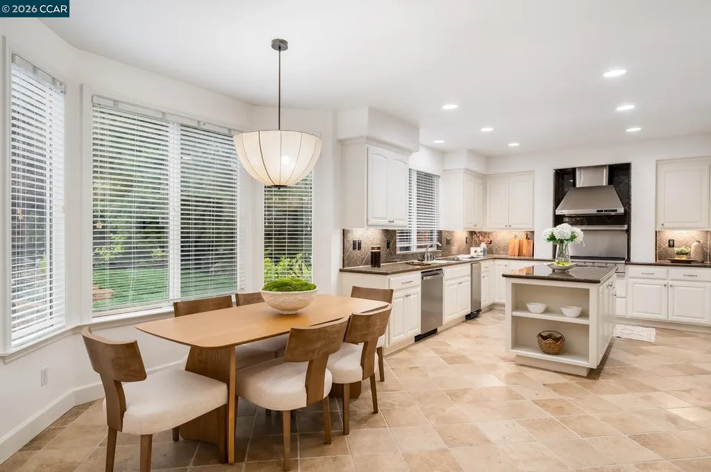 298 Sullivan Court Pleasanton CA 94566
