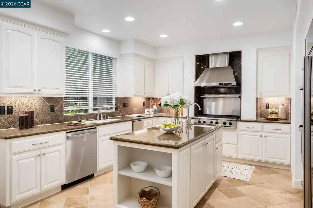 298 Sullivan Court Pleasanton CA 94566