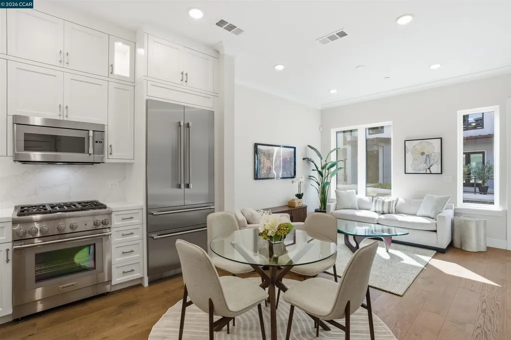 80 Woodbury Highlands Place Lafayette CA 94549