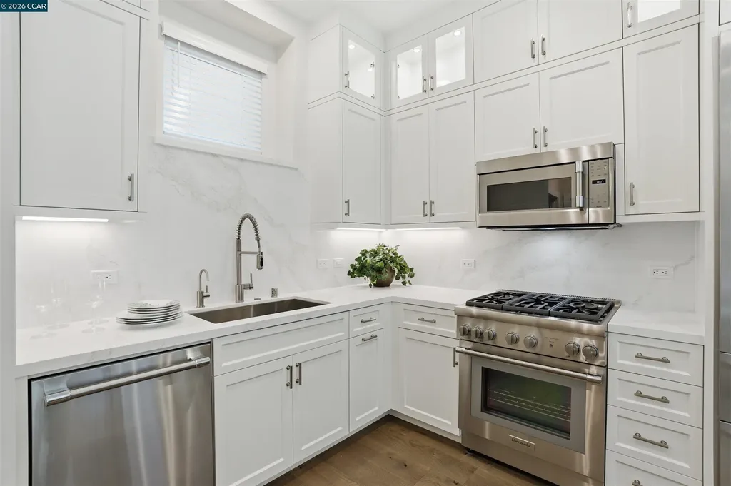 80 Woodbury Highlands Place Lafayette CA 94549
