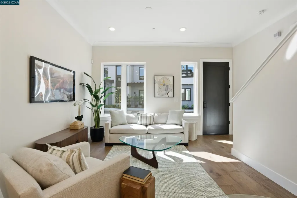 80 Woodbury Highlands Place Lafayette CA 94549
