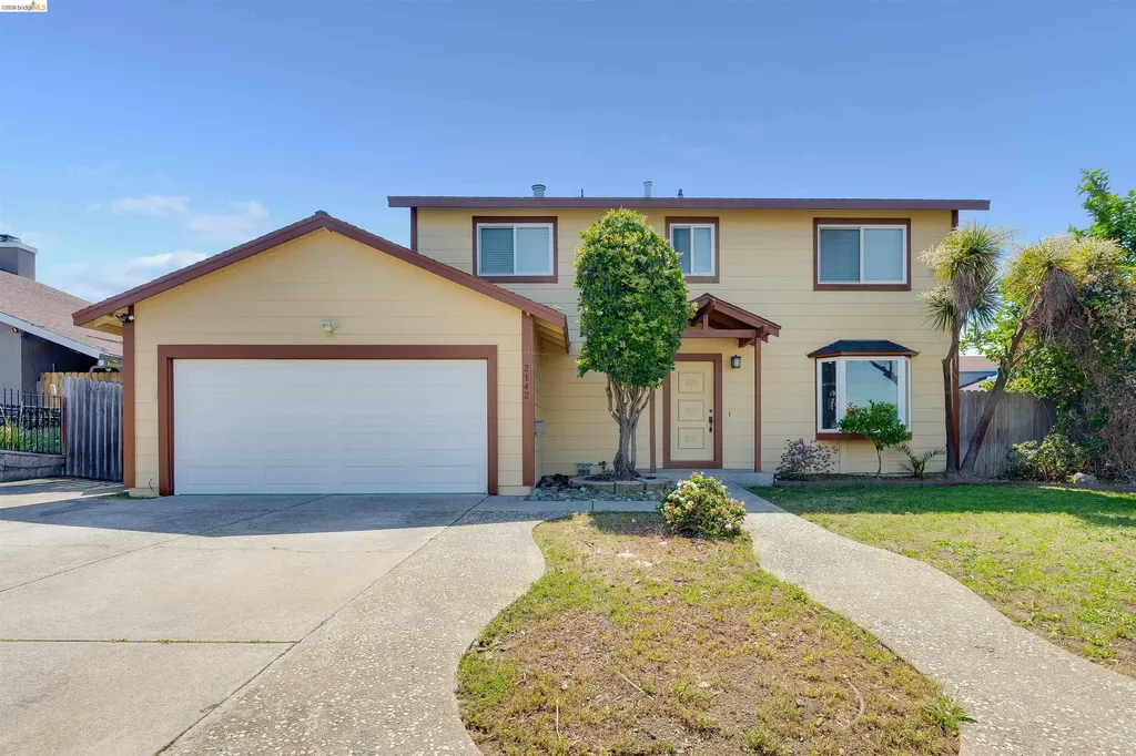 2142 Redwood Road Hercules CA 94547