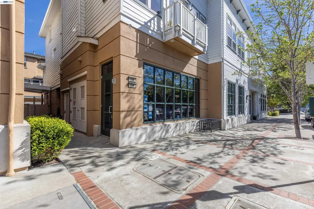228 1st Street Benicia CA 94510