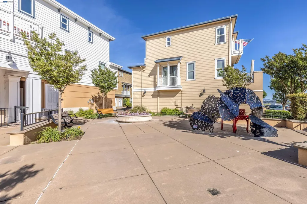 228 1st Street Benicia CA 94510