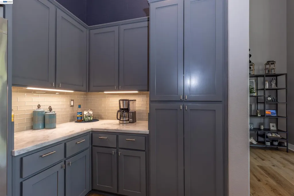 228 1st Street Benicia CA 94510