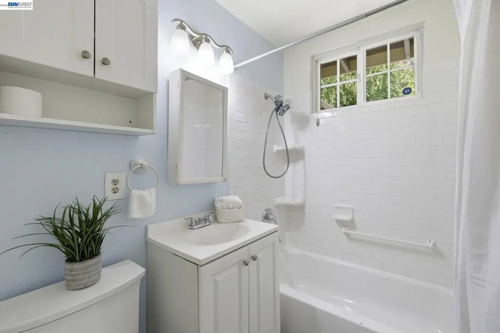 2943 Richard Avenue Concord CA 94520