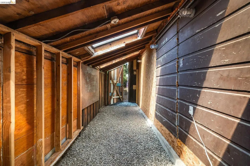 2484 Martin Luther King Jr Way Berkeley CA 94704