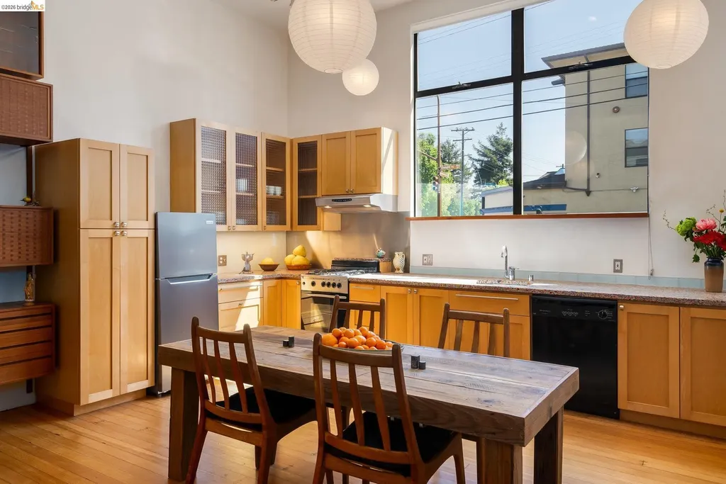 2484 Martin Luther King Jr Way Berkeley CA 94704