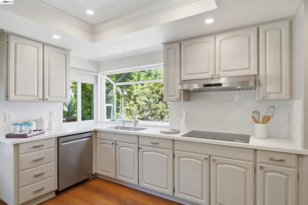 4350 Columbine Drive Pleasanton CA 94588