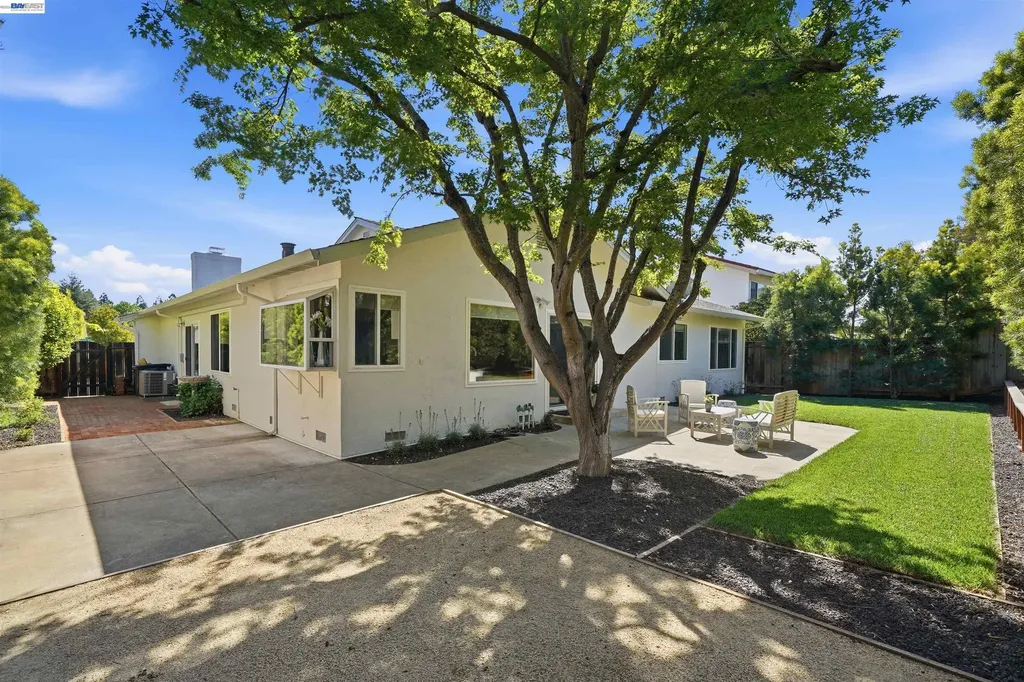 4350 Columbine Drive Pleasanton CA 94588