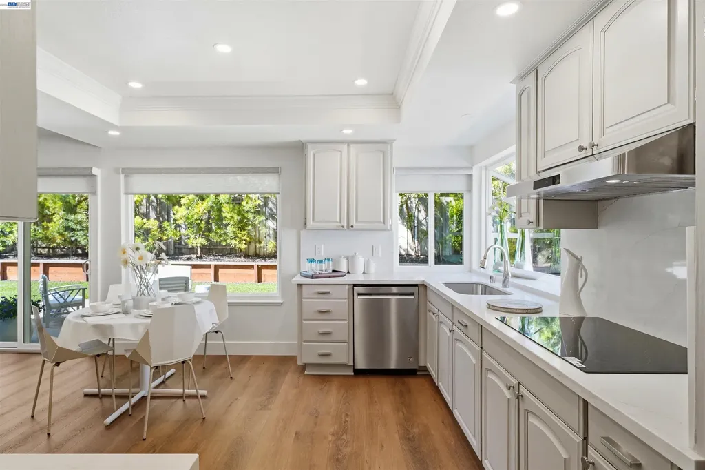 4350 Columbine Drive Pleasanton CA 94588