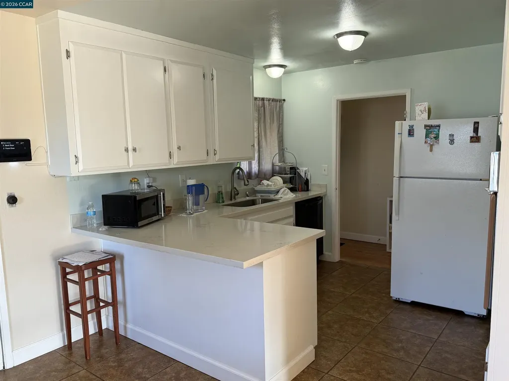 2860 Sargent Avenue San Pablo CA 94806