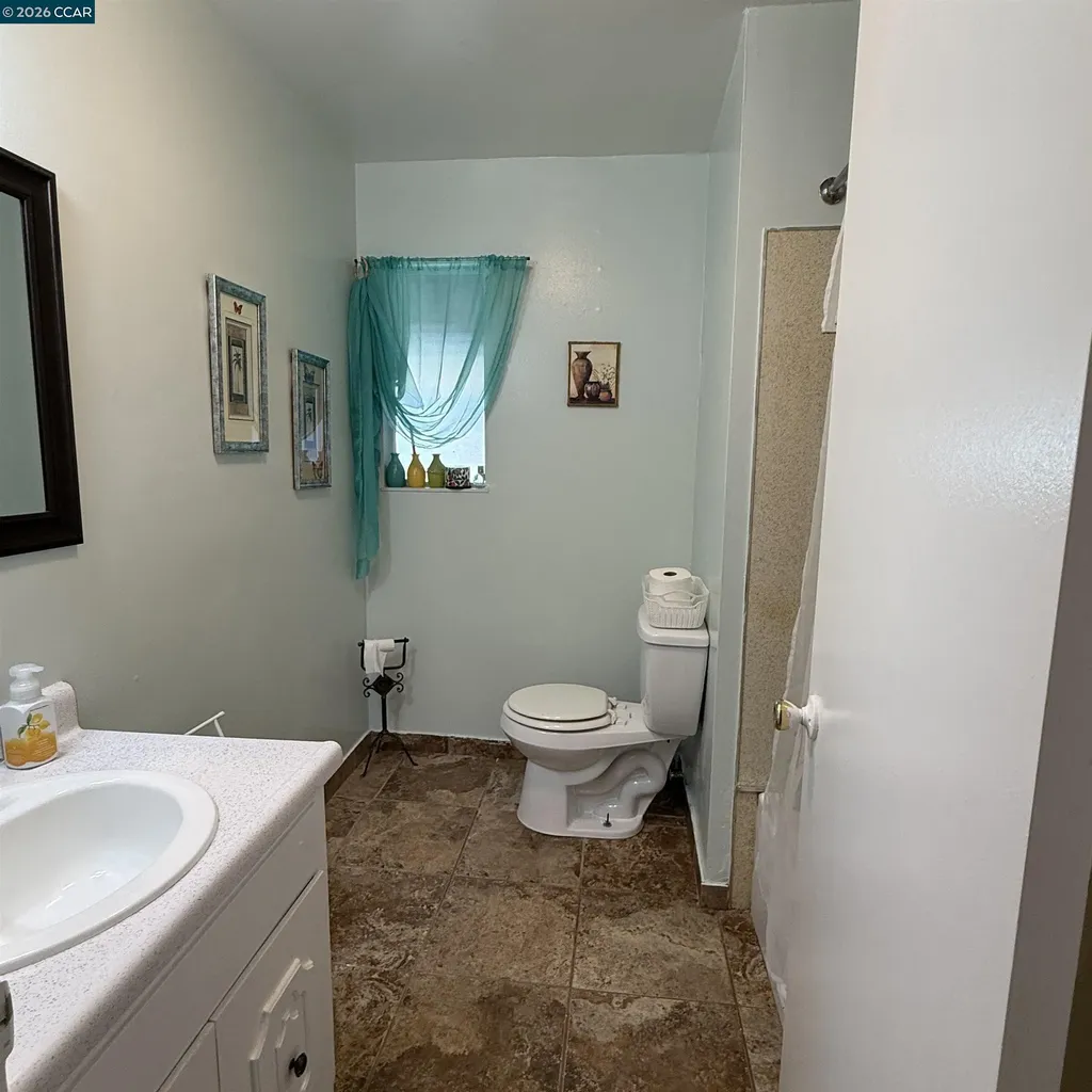 2860 Sargent Avenue San Pablo CA 94806